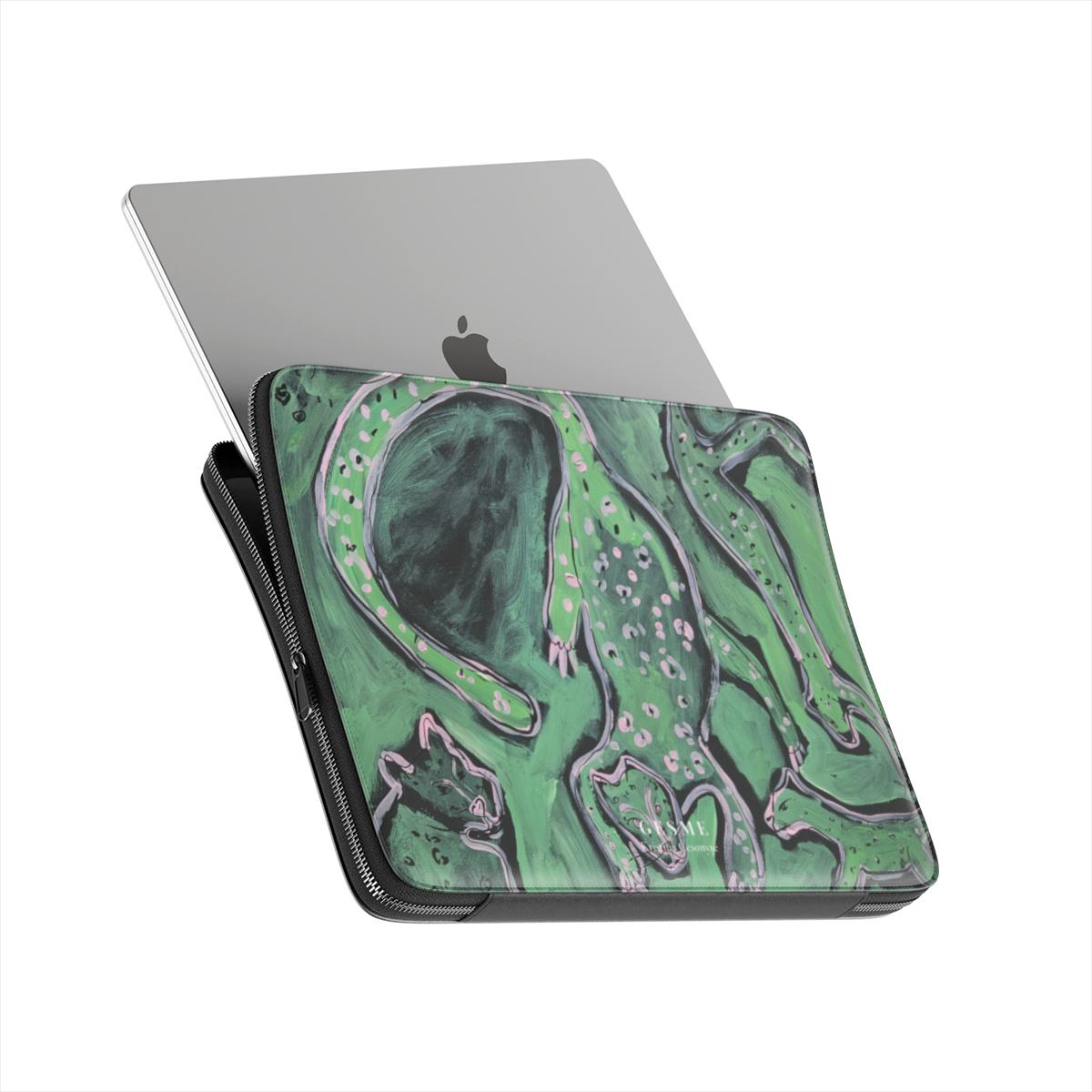 Lyg Tai Iš Kačių Giminės Premium Laptop Sleeve