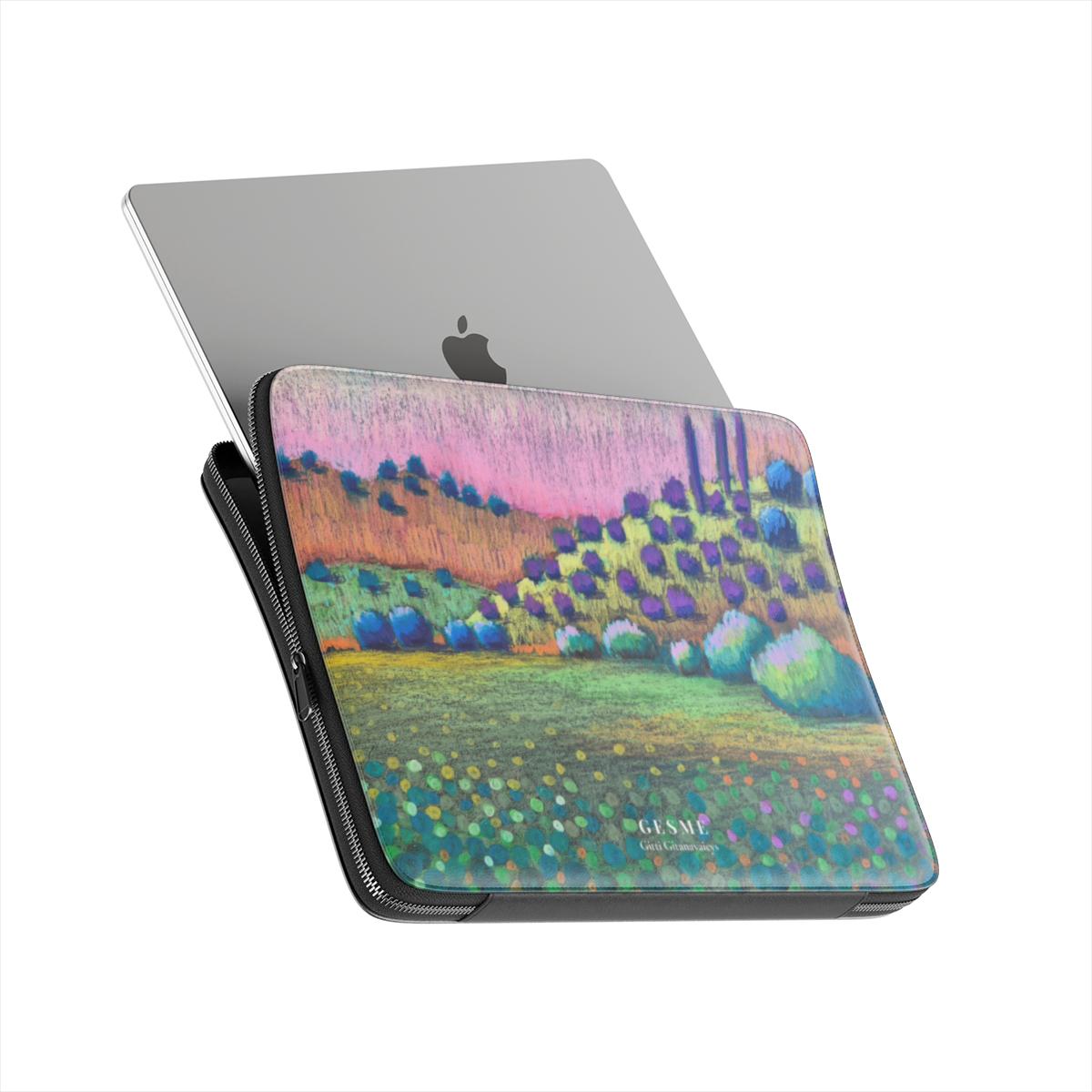 Pakeliui į Kalnus Premium Laptop Sleeve
