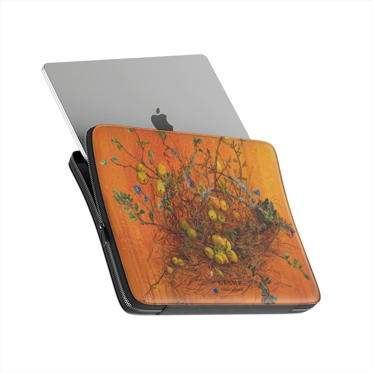 Svarainių Saulė Premium Laptop Sleeve