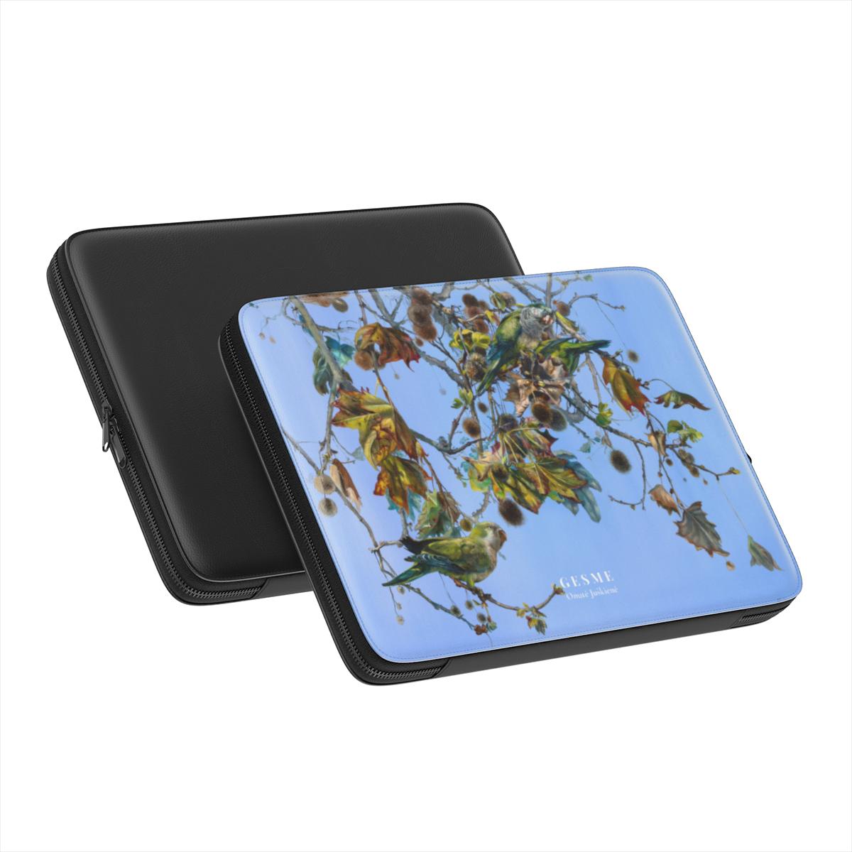 Dangaus Aukštybėse Premium Laptop Sleeve